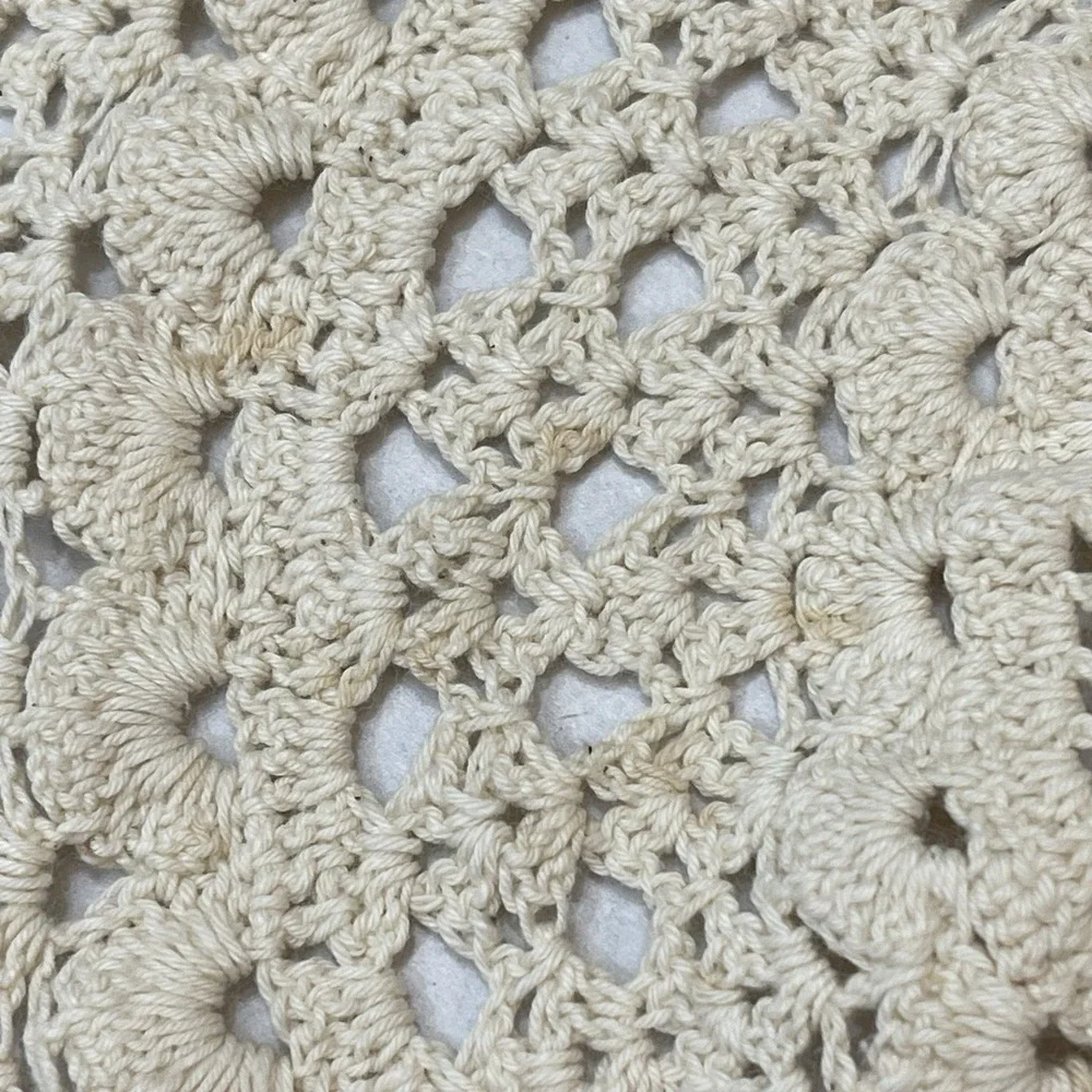 Vintage Handmade Crochet Oval Lace Placemat Doilies Set Of 2 Medallion Patten